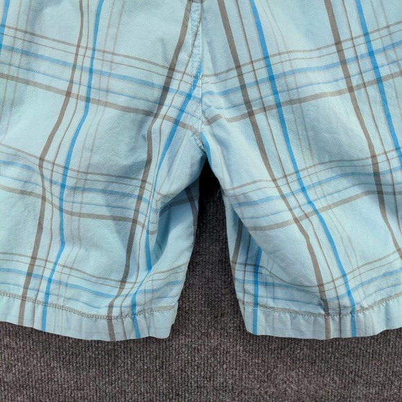 Arizona Mens Chino Shorts Blue Plaid Size 34 Cotton Slash Pockets - Picture 9 of 11